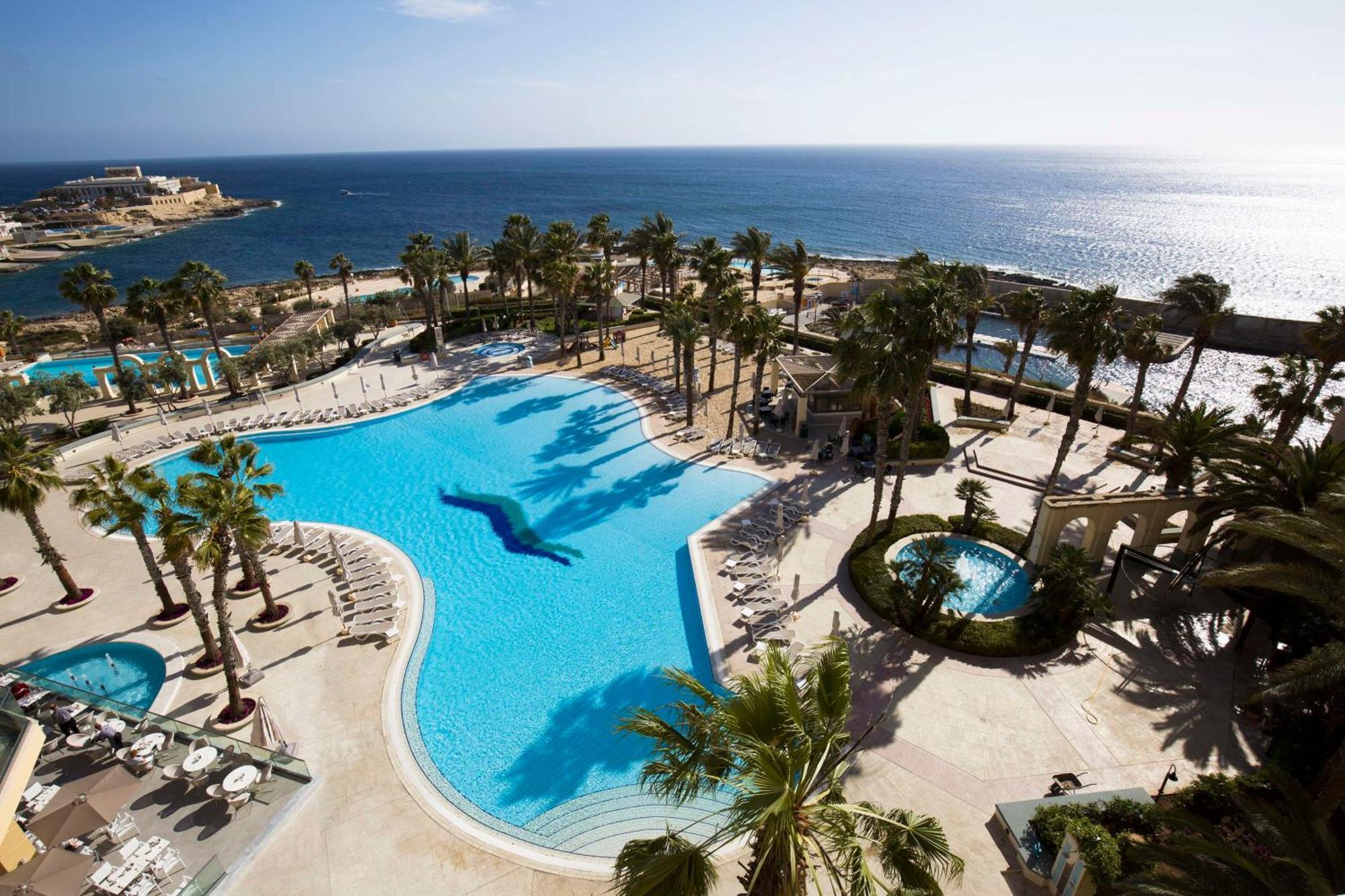 Hilton Malta Hotel Saint Julian's Exterior photo